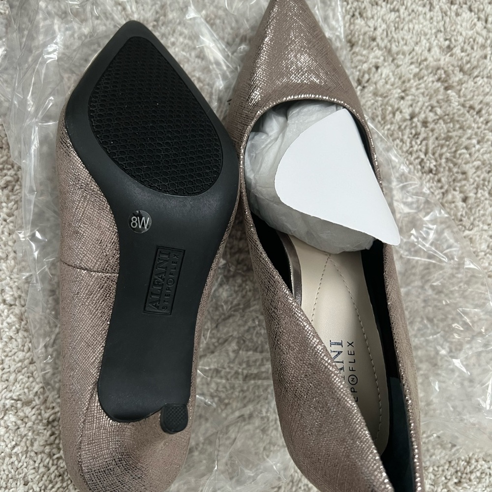 NIB Alfani StepNFlex fit 8W - Picture 4 of 6